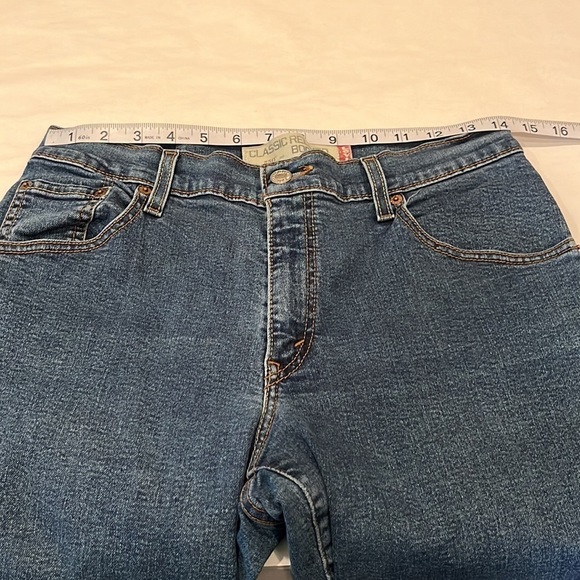 Levi’s 550 Classic Relaxed Bootcut Size 10 M - Picture 3 of 16